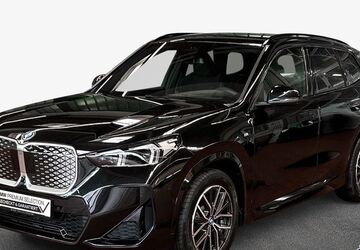 BMW iX1 3.603 km 52.990 &euro; Karlsruhe 76227