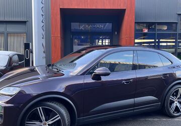 Porsche Macan 4.900 km 83.700 &euro; Sindelfingen 71065