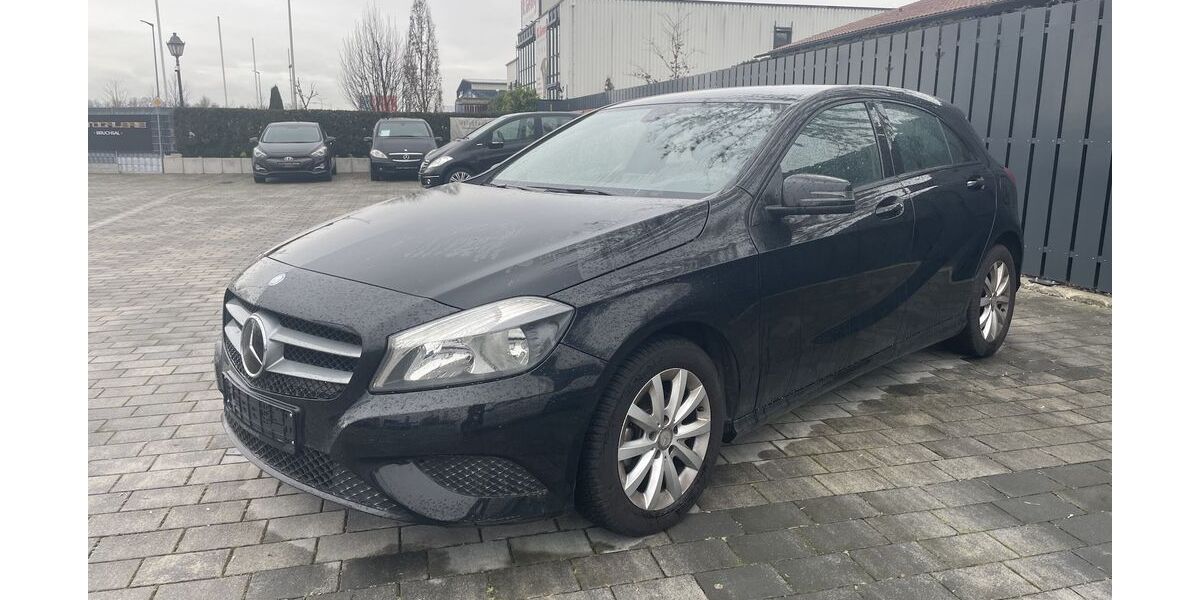 Mercedes-Benz A 180 130.748 km 10.999 &euro; Bruchsal 76646