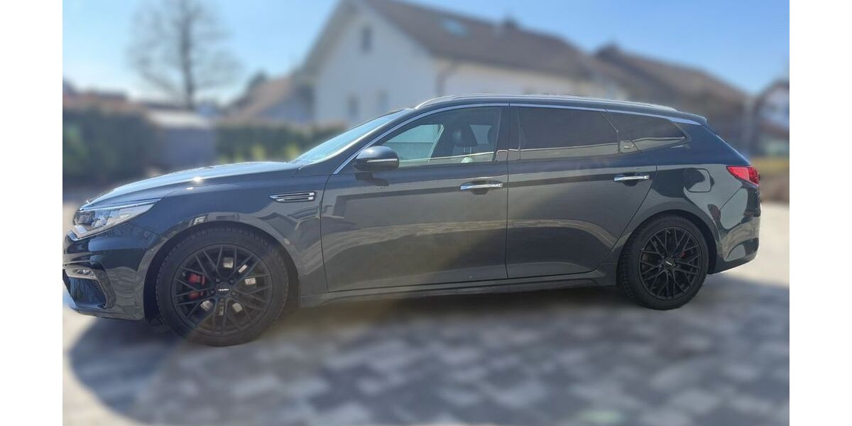 Kia Optima 86.000 km 17.900 &euro; Bad Herrenalb 76332