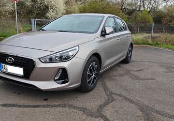 Hyundai i30 115.000 km 8.200 &euro; Ettlingen 76275