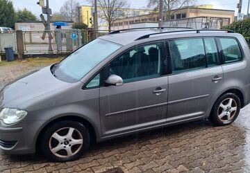 VW Touran 215.000 km 1.700 &euro; Ettlingen 76275