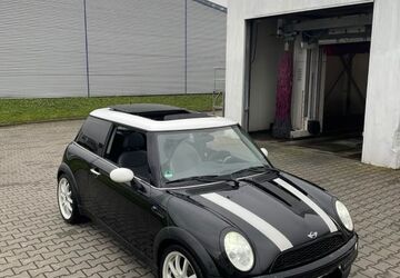Mini Cooper 172.500 km 2.500 &euro; Vaihingen an der Enz 71665