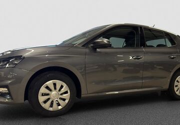 Skoda Fabia 1.150 km 20.890 &euro; Karlsruhe 76131