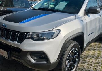 Jeep Compass 43.740 km 24.990 &euro; Karlsruhe 76185