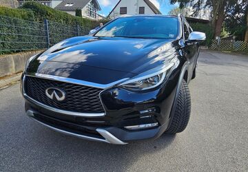 INFINITI QX30 150.000 km 12.800 &euro; Malsch 76316