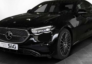 Mercedes-Benz E 220 12.794 km 64.480 &euro; Karlsruhe 76185