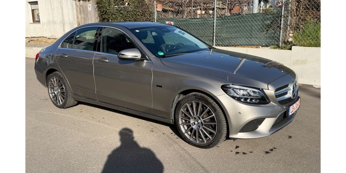Mercedes-Benz C 300 238.000 km 17.999 &euro; Ditzingen 71254
