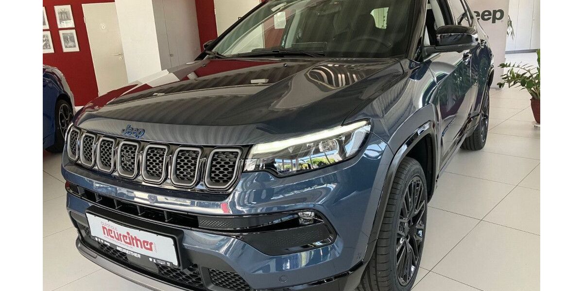 Jeep Compass 10 km 37.790 &euro; Karlsruhe 76185