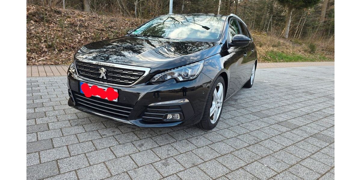 Peugeot 308 208.600 km 5.999 &euro; Neuenbürg 75305