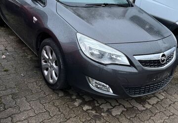 Opel Astra 101.748 km 7.300 &euro; Karlsruhe 76133