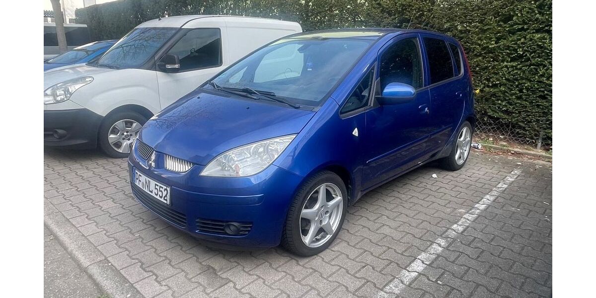 Mitsubishi Colt 178.200 km 1.600 &euro; Pforzheim 75179