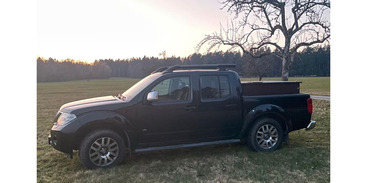 Nissan Navara 147.400 km 22.800 &euro; Wildberg 72218