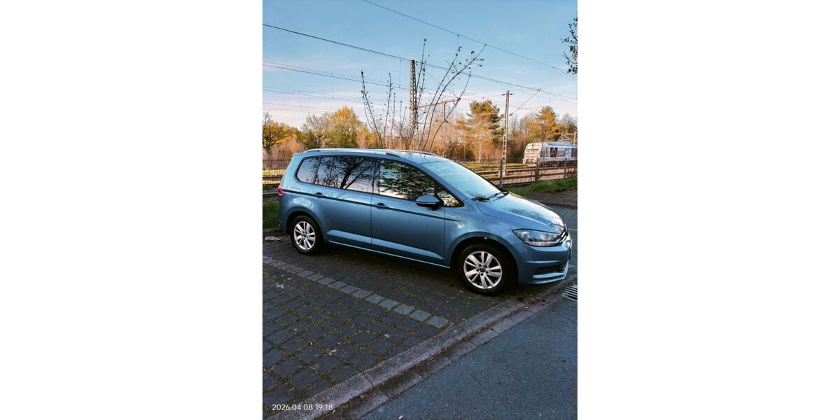 VW Touran 91.900 km 24.200 &euro; Remchingen 75196