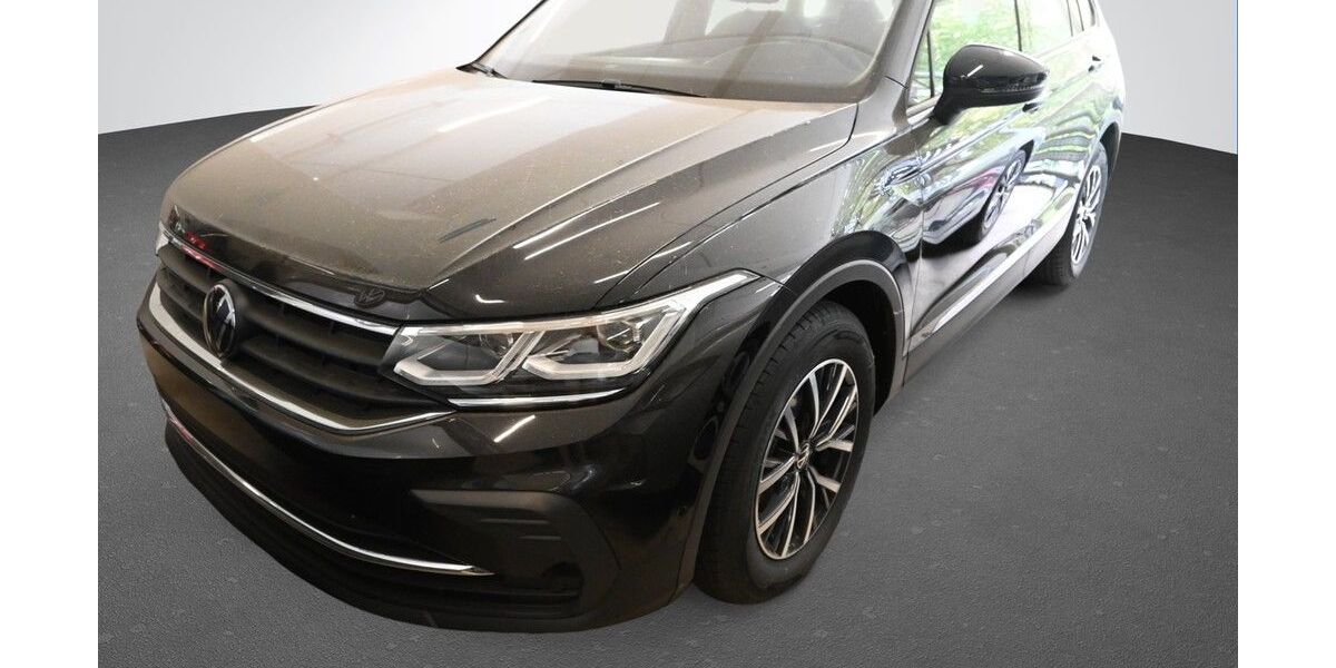 VW Tiguan 44.000 km 33.990 &euro; Karlsruhe 76131