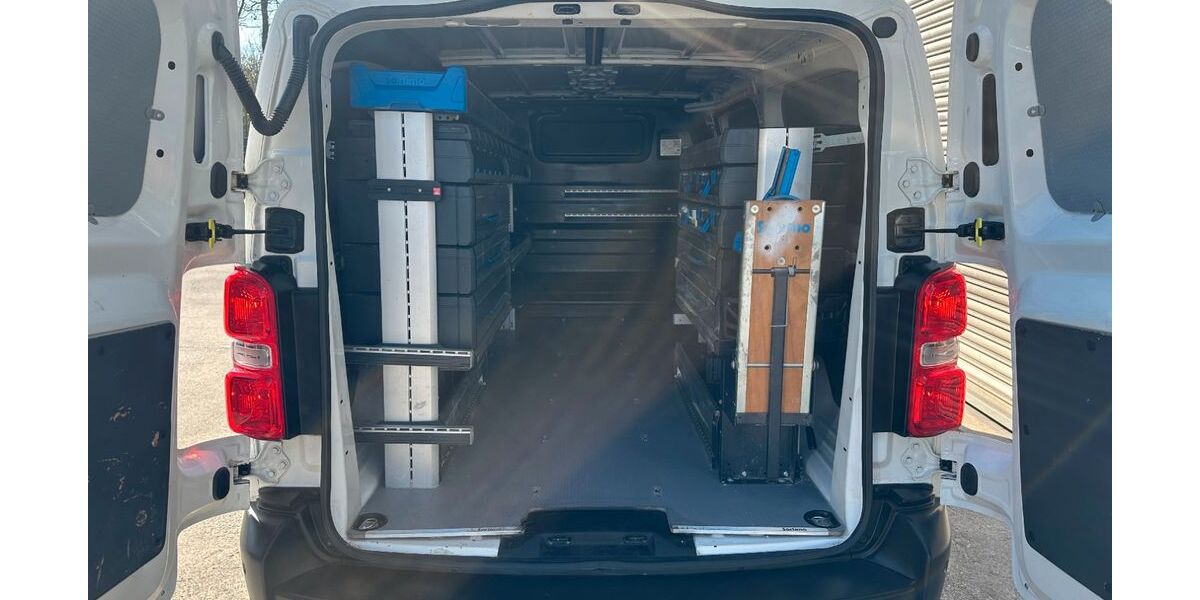 Opel Vivaro 48.196 km 19.600 &euro; Sindelfingen 71065