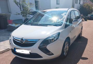 Opel Zafira Tourer 96.500 km 11.450 &euro; Ditzingen 71254