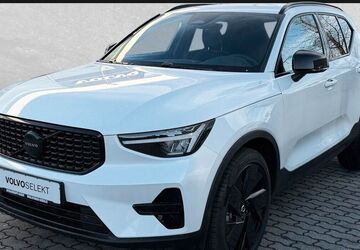Volvo XC40 2.000 km 39.750 &euro; Karlsruhe 76187