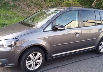 VW Touran 154.000 km 8.900 &euro; Bruchsal 76646
