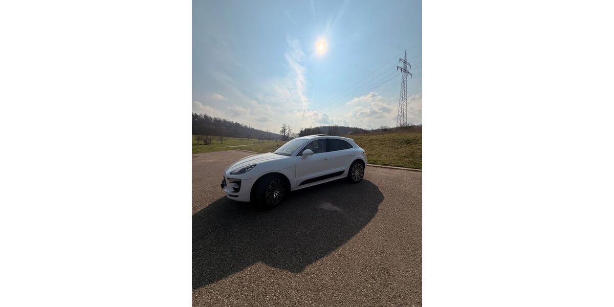 Porsche Macan 78.300 km 42.900 &euro; Pforzheim 75177