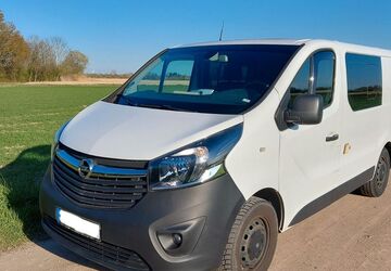 Opel Vivaro 192.502 km 7.500 &euro; Stutensee 76297