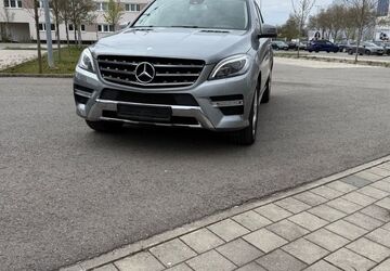 Mercedes-Benz ML 350 252.000 km 14.699 &euro; Ostelsheim 75395