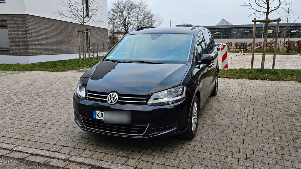 VW Sharan 140.000 km 18.699 &euro; Karlsruhe 76131