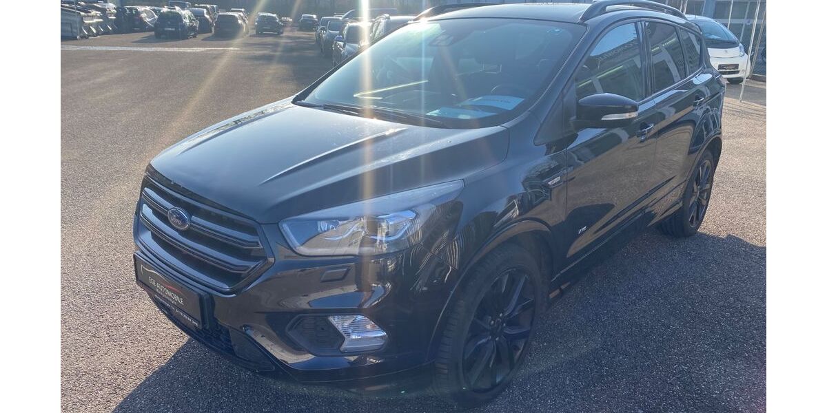 Ford Kuga 83.000 km 16.900 &euro; Markgröningen 71706