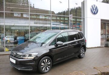 VW Touran 7.990 km 33.990 &euro; Wildberg 72218