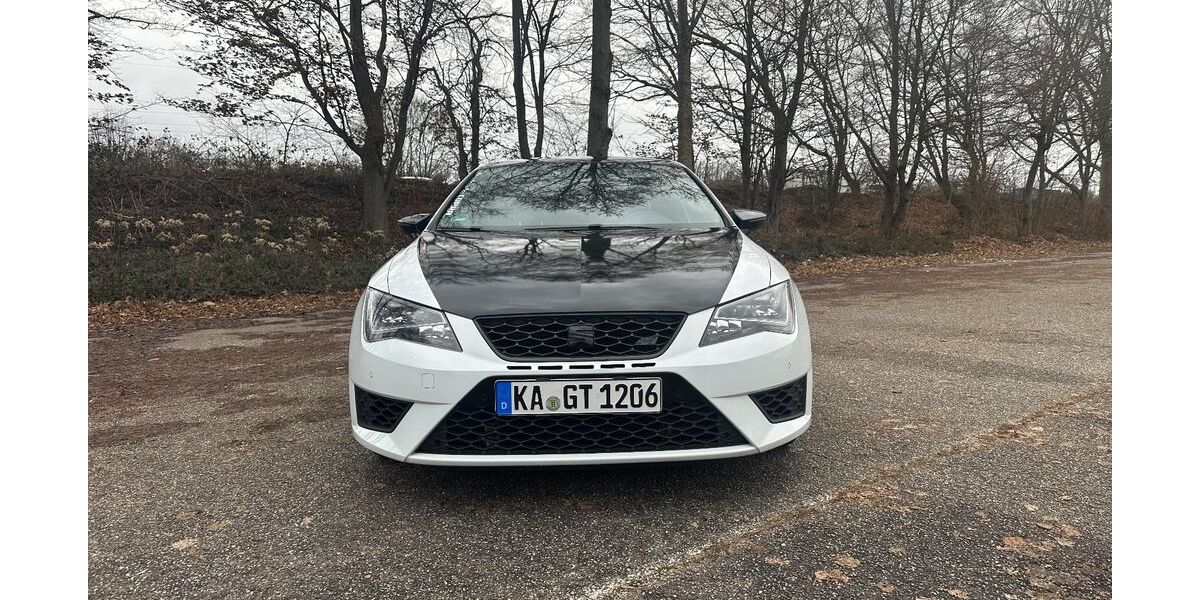 Seat Leon 64.000 km 19.500 &euro; Ettlingen 76275