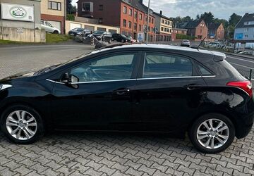 Hyundai i30 144.000 km 6.900 &euro; Sindelfingen 71069