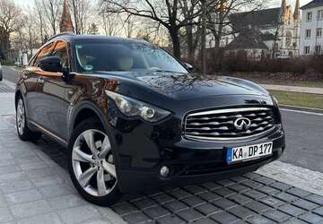INFINITI FX 298.260 km 11.500 &euro; Karlsruhe 76133