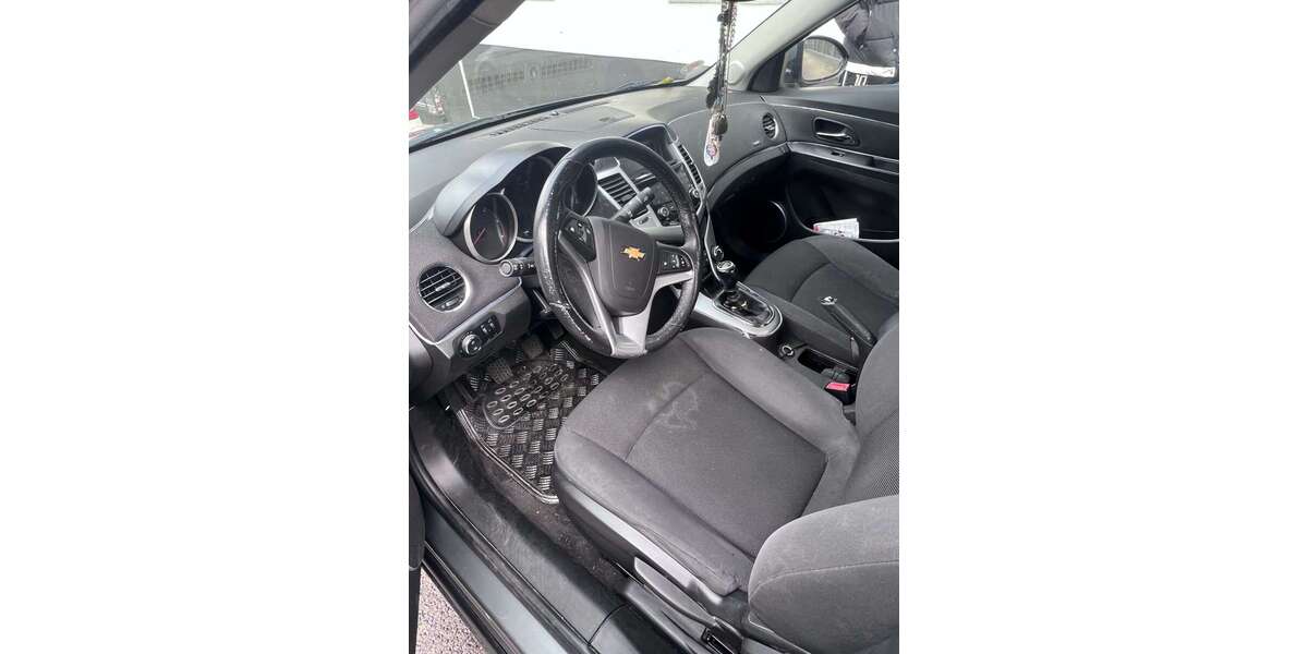 Chevrolet Cruze 185.000 km 3.850 &euro; Pforzheim 75181