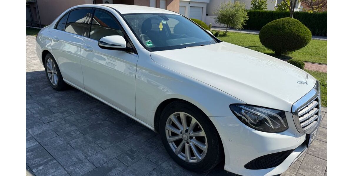 Mercedes-Benz E 200 169.500 km 17.490 &euro; Pforzheim 75180