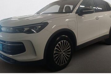 VW Tiguan 18.888 km 41.950 &euro; Leonberg 71229