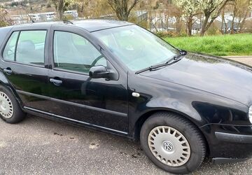 VW Golf 181.800 km 850 &euro; Pforzheim 75179