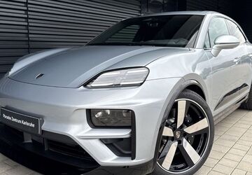Porsche Macan 9.900 km 117.189 &euro; Ettlingen 76275