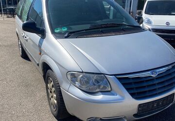 Chrysler Voyager 265.000 km 900 &euro; Markgröningen 71706
