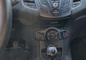 Ford Fiesta 111.045 km 5.400 &euro; Wildberg - Sulz am Eck 72218