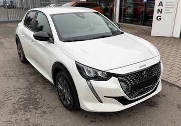 Peugeot 208 24.700 km 15.700 &euro; Pforzheim 75177