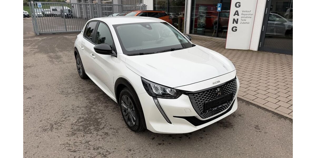Peugeot 208 24.700 km 15.700 &euro; Pforzheim 75177