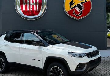 Jeep Compass 31.500 km 29.990 &euro; Ettlingen 76275