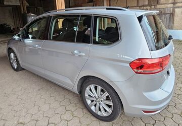 VW Touran 244.400 km 13.200 &euro; Güglingen 74363
