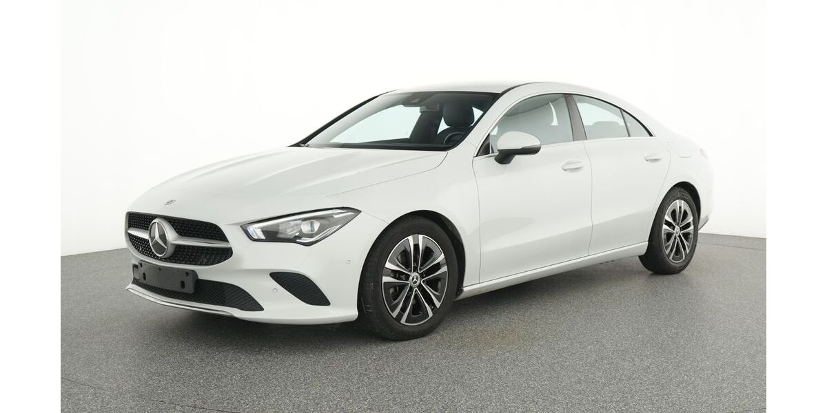 Mercedes-Benz CLA 180 84.000 km 27.800 &euro; Sindelfingen 71065