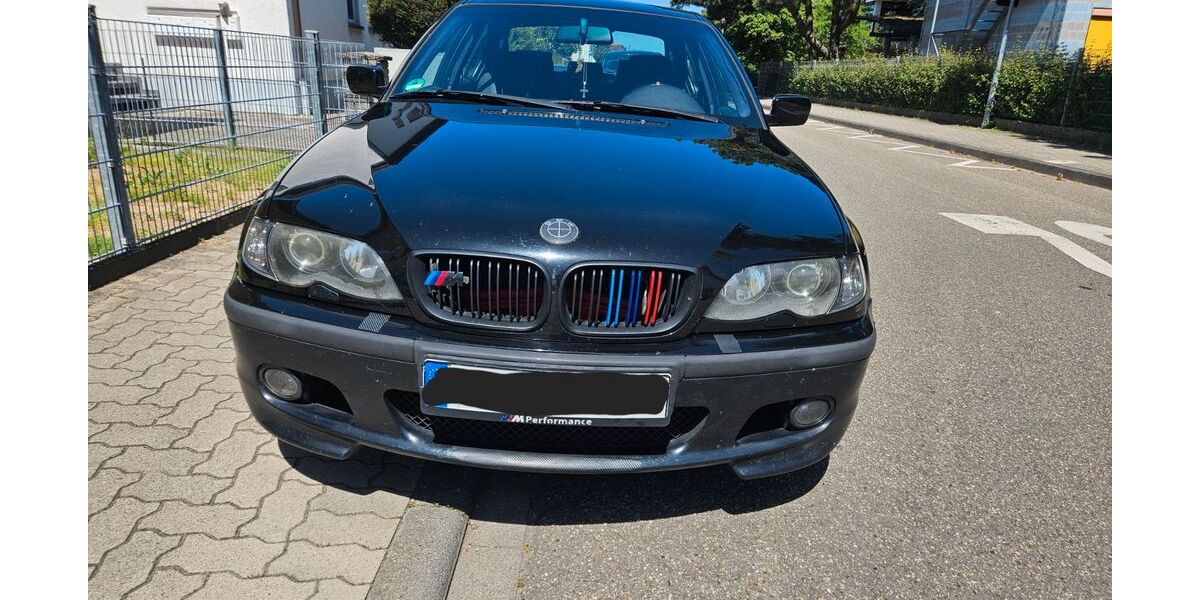BMW 318 207.000 km 2.990 &euro; Karlsdorf-Neuthard 76689