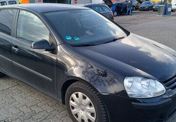VW Golf 239.000 km 1.450 &euro; Karlsruhe 76185