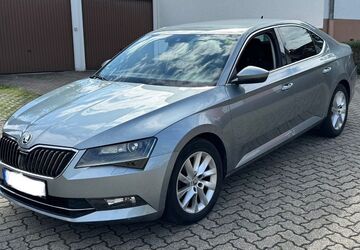 Skoda Superb 204.000 km 14.200 &euro; Karlsruhe 76228
