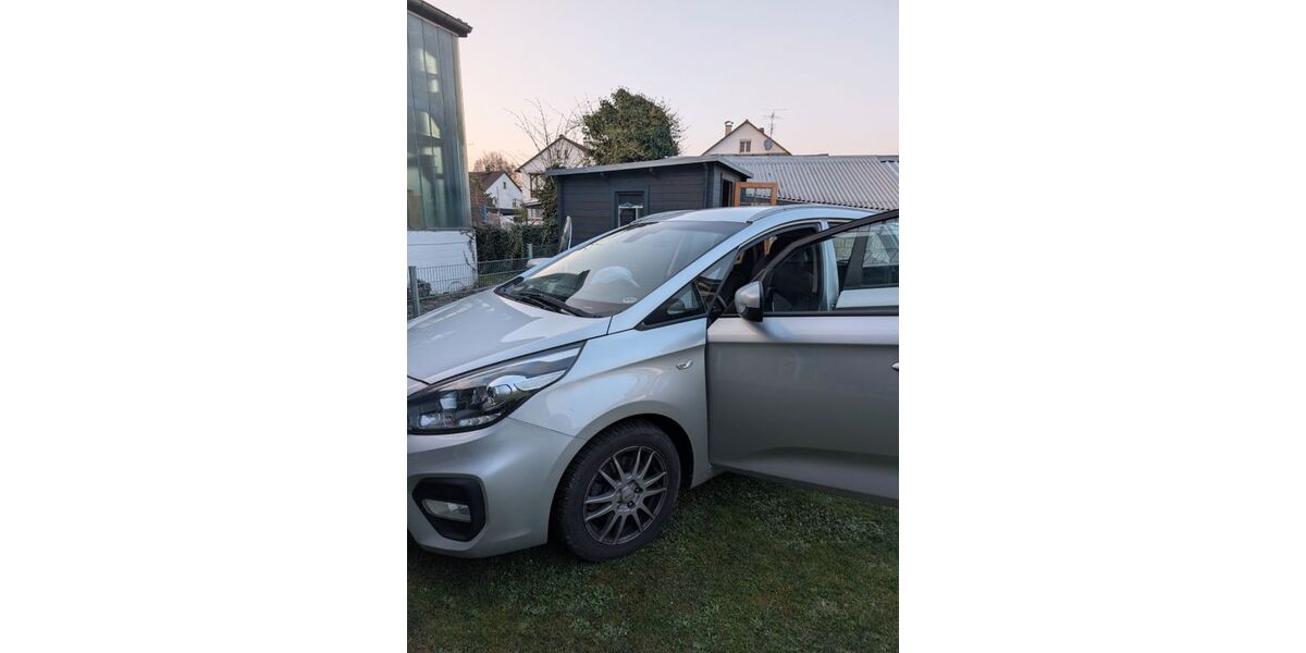 Kia Carens 122.000 km 10.499 &euro; Remchingen 75196
