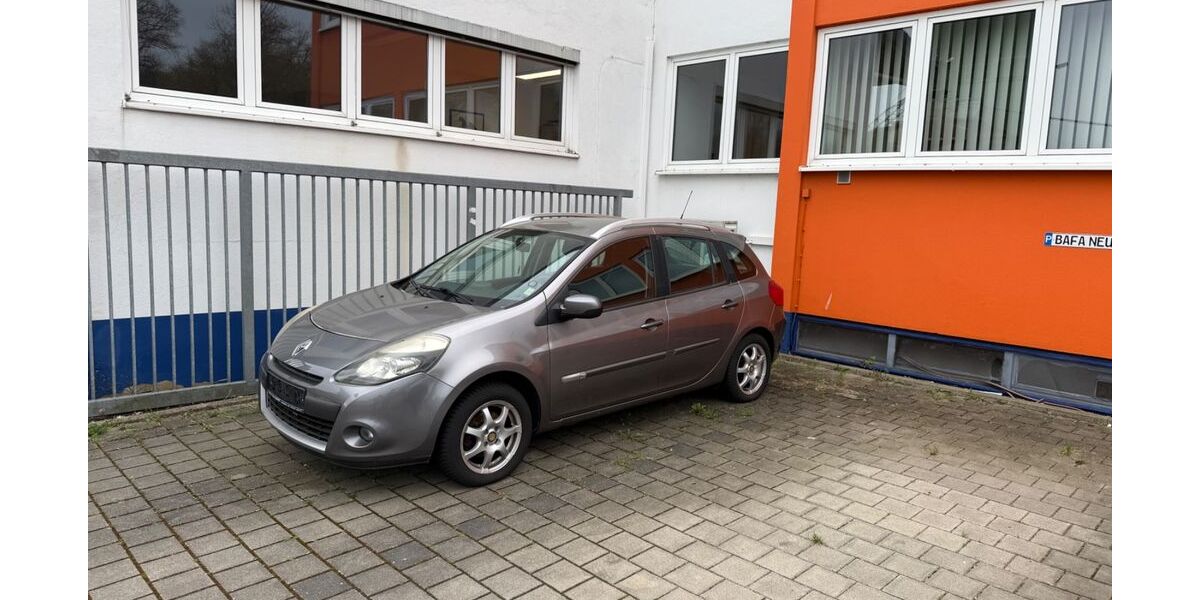 Renault Clio 183.000 km 2.000 &euro; Ettlingen 76275