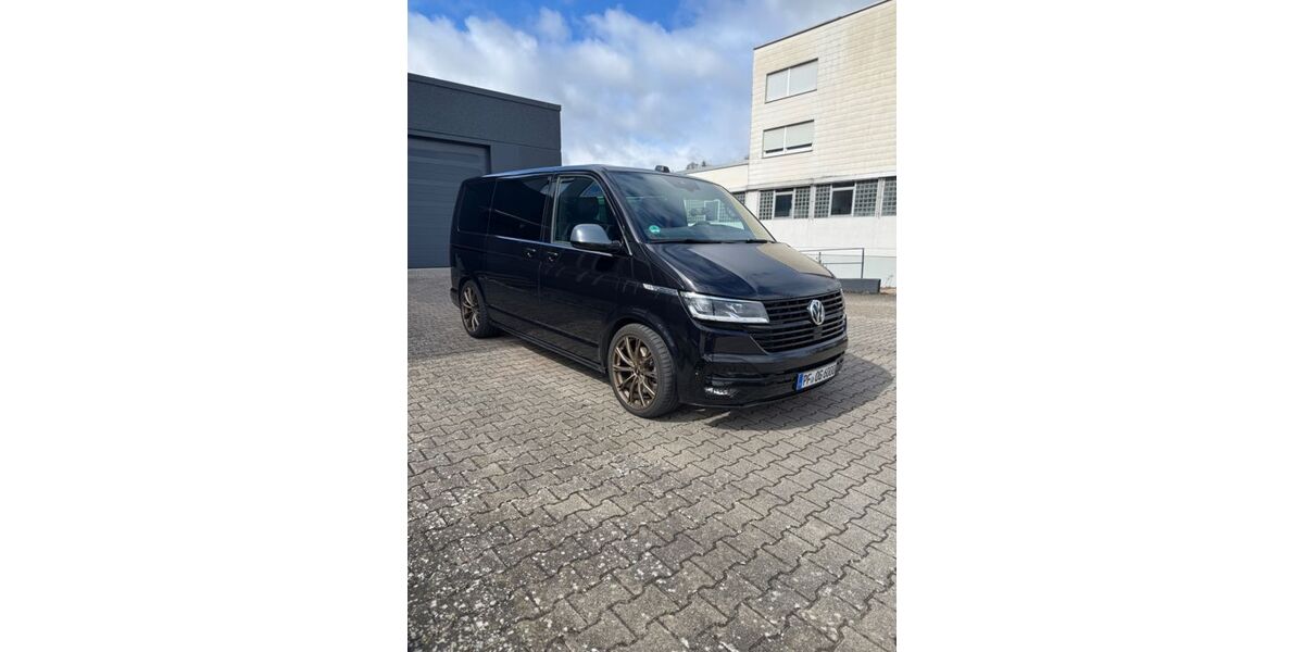 VW T6 Multivan 136.000 km 49.000 &euro; Pforzheim 75179